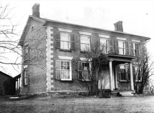 1ET_AndrewCoulterHouseIn1929BW_Content